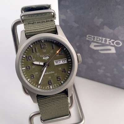 Seiko 5 Sports Field Series Green Dial Nylon Strap Automatic Men's Watch SRPG33 - Image 1 of 4