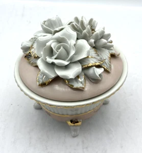 Vintage Porcelain Trinket Dish With Applied Flowers Made in Spain Footed Base - Picture 1 of 9