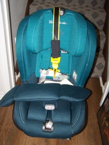 Uppababy Knox Convertible Car Seat - Lucca (Teal mélange)