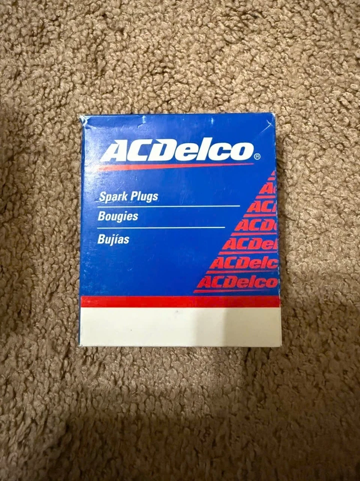 Paquete de 4 bujías originales GM ACDelco R42XLS ps Foto 1 de 2