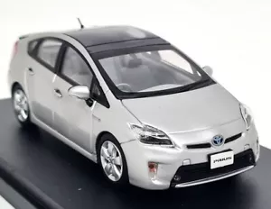 Ebbro 1/43 - Modellino auto Toyota Prius Moonroof argento metallizzato pressofuso scala - Foto 1 di 7