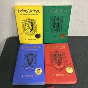 Harry Potter And The Philosopher's Stone Slytherin Ravenclaw Hufflepuff Gryff - Picture 1 of 7
