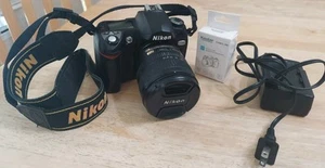 Nikon D70 DSLR w/DX AF-S Nikkor 18-70mm f/3.5-4.5G ED Lens new battery, charger - Picture 1 of 7