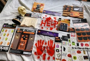 Lote de golosinas de Halloween ayuda decoración de ventanas moldes pizarra pegatinas brillantes tatuajes - Imagen 1 de 12
