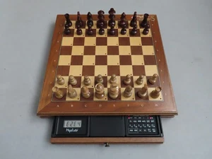 Schachcomputer Mephisto Exclusive Rebell 5,0 - Bild 1 von 11
