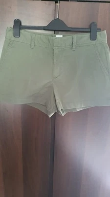 Gap City Short Khaki Green Shorts USA Size 8 UK Size 12 Pockets - Image 1 of 4