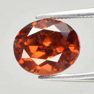 π 2.74ct 8.5x7mm Oval Natural Pinkish Orange Pyrope Garnet - Tanzania Gemstone - Picture 1 of 4