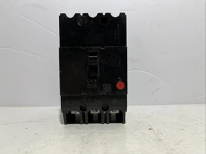 Disyuntor General Electric TEY350 E11592 50A 3 polos 240V - Imagen 1 de 7