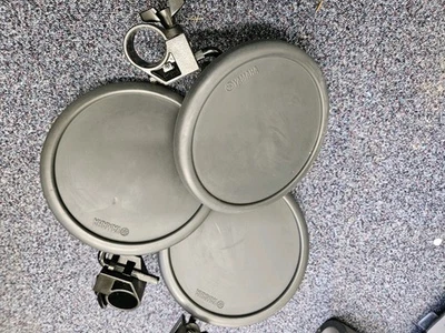 3 Yamaha TP65 Snare Tom Drum Pad, Zona Única, Braço de Montagem Incluído - Imagem 1 de 4