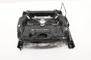 2012 - 2022 VOLKSWAGEN PASSAT FRONT LEFT SEAT LOWER FRAME ADJUST TRACK OEM - Foto 1 di 12