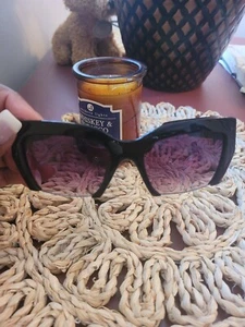 Ritzy sunglasses - Picture 1 of 2