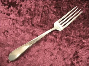 BOSTON ANTIQUE Glossy 7 5/8" Dinner Fork Towle 18-10 Stainless NICE - Picture 1 of 3