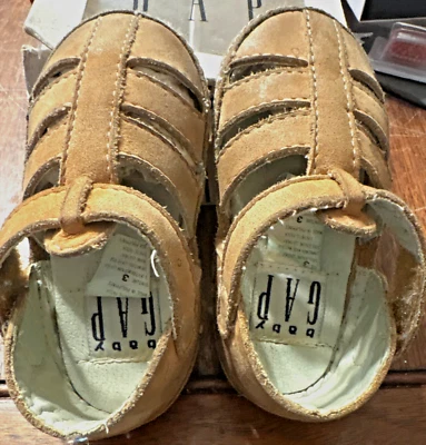 Kids Shoes By Baby Gap Brown Leather Infant Sandals Size 3 With Original Box - Image 1 of 4