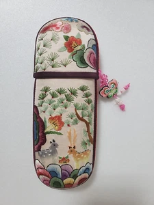 Korean Traditional Luxury Colorful Embroidery Stitched Eyeglasses Case - Picture 1 of 4