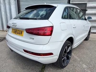 2019 68 REG AUDI Q3 1.4 SPORTS DAMAGED REPAIRABLE SALVAGE - Image 1 of 4