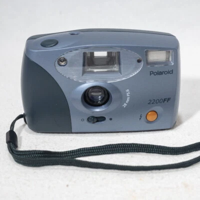 Polaroid 2200FF 35mm Compact Retro Film Camera w/ Flash - Working & Tested! - Image 1 of 4