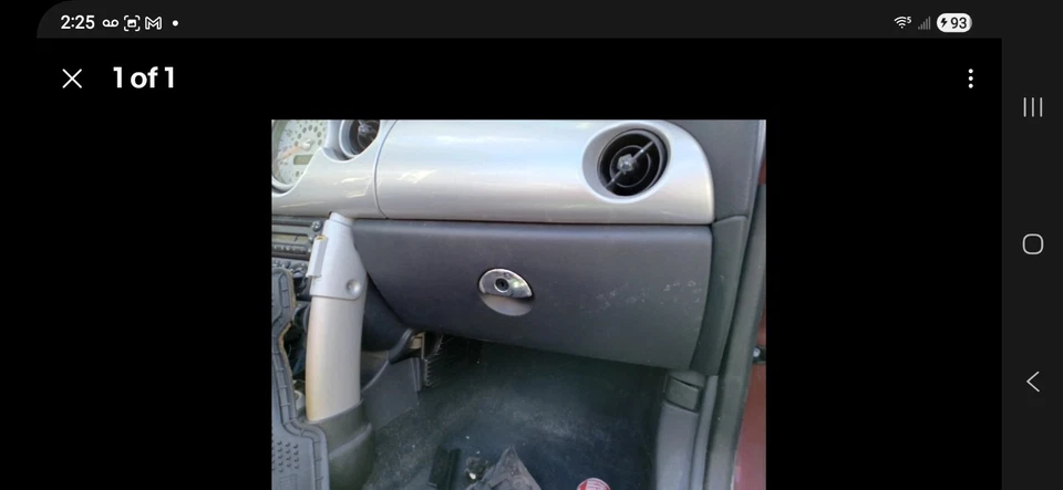 迷你 Cooper 手套盒隔层原始设备制造商 2002 - 2008 — 第 1/1 张图片