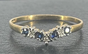 Ring 9 kt Gelbgold 0,1 kt Saphir & 0,05 kt Diamant Querlenker, UK-Größe V, 1,3 g - Bild 1 von 10