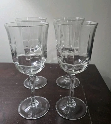 复古透明 LUMINARC 街机孟加拉葡萄酒杯 - 4 件套 - 8 英寸高 — 第 1/4 张图片