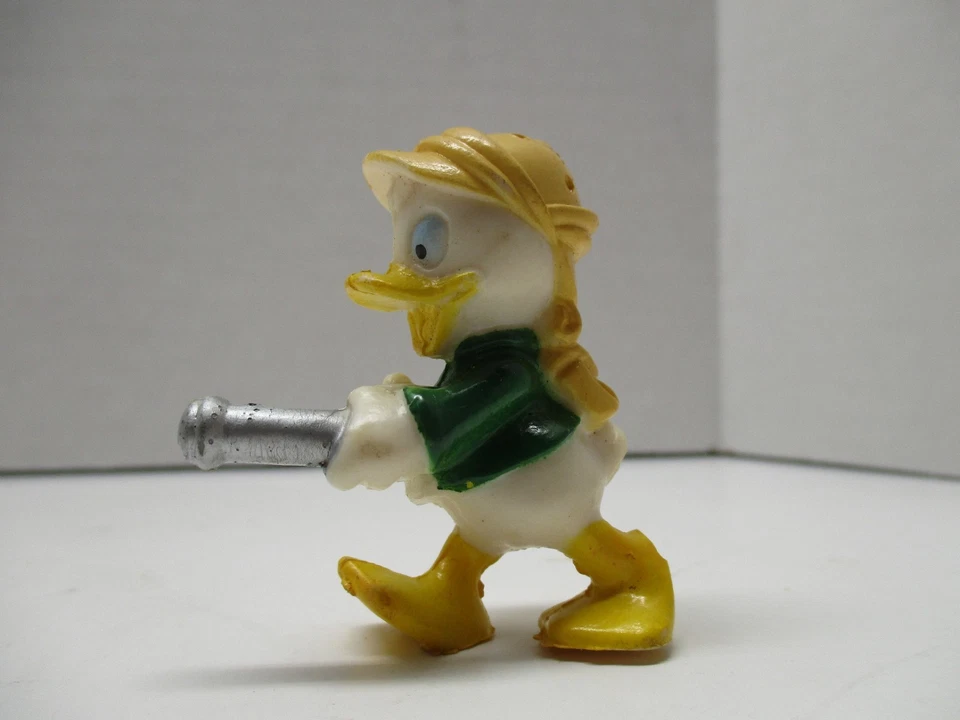 复古 Louie Duck 1991 Kelloggs 迪士尼 PVC 公仔鸭故事 2 英寸野营迷你 — 第 1/4 张图片