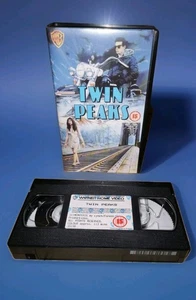 Twin Peaks VHS PAL - Pilot Episode Embossed Small Box - 1990 - PES 35198 - Picture 1 of 9