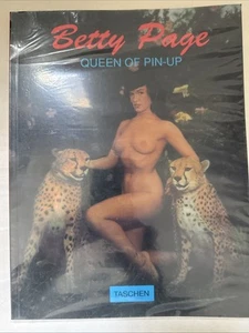 Betty Page Queen of Pin-Up photos by Bunny Yeager and Irving Klaw Taschen - Picture 1 of 4
