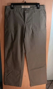 Cabela's Casuals Sz 14 Reg. Womens Cargo Pants Green Zip Pockets Mid Rise - Picture 1 of 7