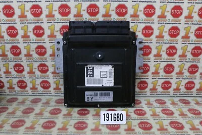 Módulo de computadora Nissan Titan 2004 04 motor 4x2 ecu ecm mec33-670 d1 OEM Foto 1 de 4