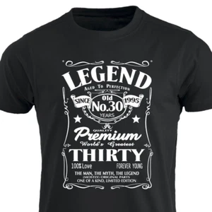 Geschenke zum 30. Geburtstag für Männer 30 Jahre 1995 Legende TShirt Ihr Geburtstag TShirt Tee - Bild 1 von 14