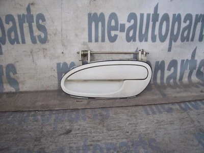 Cadillac Catera 1997-2001 OEM CONDUCTOR IZQUIERDO EXTERIOR MANIJA DE PUERTA EXTERIOR Foto 1 de 4