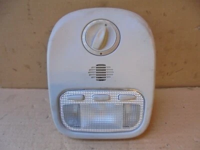 LUZ INTERIOR DELANTERA PEUGEOT 407 MK1 2005 Foto 1 de 4