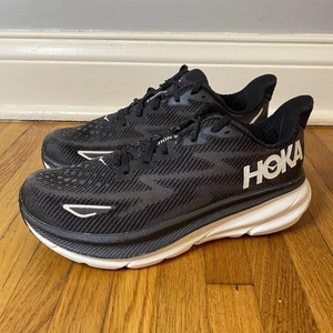 Hoka One One Clifton 9 Shoes Womens Size 8.5 Black White Running Sneakers - Picture 1 of 11
