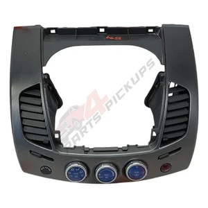 2006 Mitsubishi L200 Animal Heater Control Panel 2006-2010 MN123587 - Picture 1 of 8