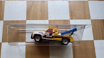 Vintage 1987 Matchbox #21 GMC Wrecker - Rapid Rescue - W/ Protective Case - Image 1 of 4