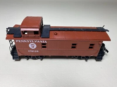 Vintage Ho Scale ROCO Pennsylvania 478120 Cupla Caboose USED  - Image 1 of 4