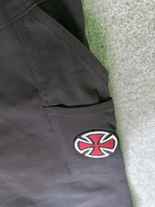 Camión independiente Dickies X NEGRO varios tamaños - Imagen 1 de 16