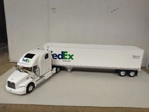 MACK VISION 2000 FEDEX AMERICAN TRUCK 1:43 ALTAYA IXO - Foto 1 di 3