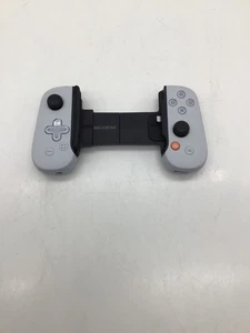 Backbone One PlayStation Edition Mobile Gaming Controller für iPhone - Powers On - Bild 1 von 7