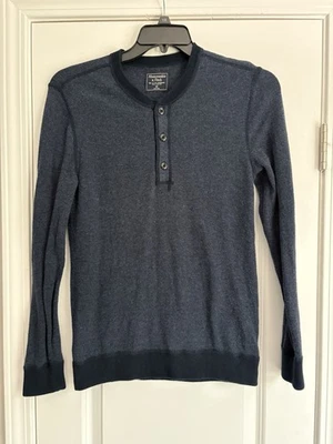 Abercrombie & Fitch Men’s 3 Button Long Sleeve Henley Size XS - Image 1 of 3