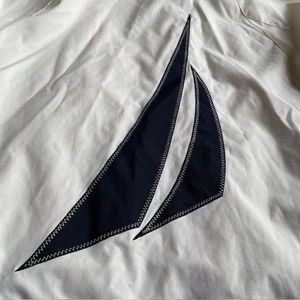 Chaqueta con Capucha Nautica Vintage Bordada Vela Blanca Talla XL Astern - Imagen 1 de 19