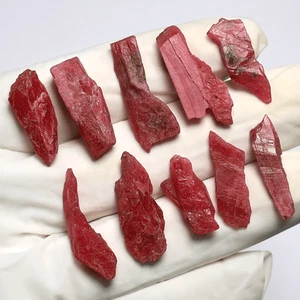 Muestras de cristal crudo de alta calidad de rodonita rusa natural mineral raro de 10 piezas - Imagen 1 de 13