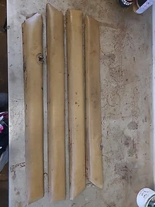 Embellecedores de puerta de cuero Ford Granada MK1 - Imagen 1 de 5