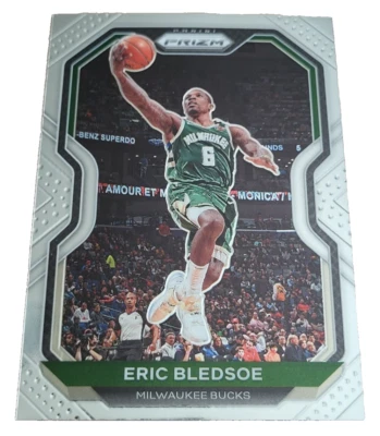 Tarjeta de baloncesto Panini Prizm Silver 2021 Eric Bledsoe Milwaukee Bucks #17 (K2 Foto 1 de 2