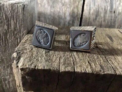 Vintage SWANK Soldier Gladiator Carved MoP God Goddess Intaglio Cameo Cufflinks - Image 1 of 4
