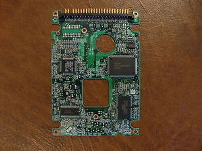 IBM DADA-26480 MLC:F21879 P/N: 21L9481 6.49gb 2.5" IDE Printed Circuit Board - Image 1 of 1