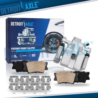 Pastillas de freno de pinza de disco trasera derecha para Toyota Camry Avalon Lexus ES350 2013-2017 Foto 1 de 4