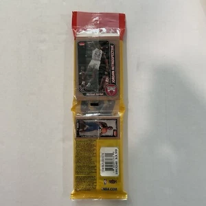 2008-09 Fleer Rack Pack HOF Michael Jordon Showing On Back!!!🏀♨️♨️*2 - Bild 1 von 4