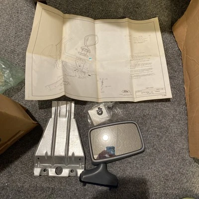 (428)NEW OEM 1984 1985 1986 1987 FORD TEMPO EXTERIOR MIRROR RH E43Z17696A - Image 1 of 4