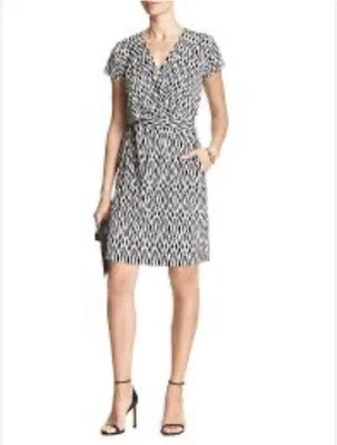 Banana Republic Womens black/white dress . Tie waist, faux wrap Sm P EUC pockets - Image 1 of 4