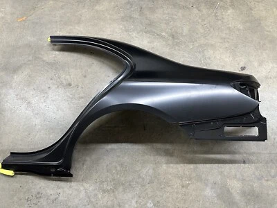 Cuarto de panel trasero del lado del conductor Mercedes Benz Clase E 2017-2020 A 213 630 35 03 Foto 1 de 4